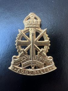 Australian KC Army Apprentice School Hat Badge