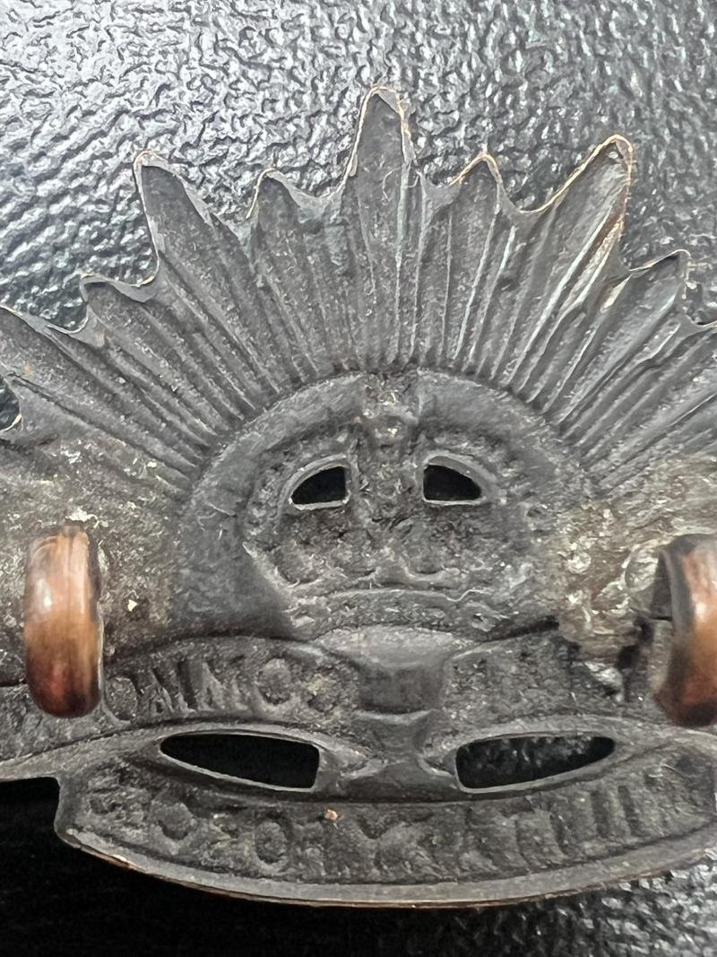 Australian Commonwealth Military Forces Collar Badge — image 3