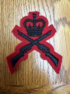 Canadian Rifles Crossed Rifles & QC Crown