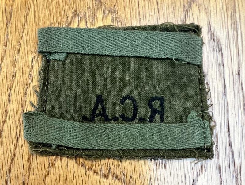 Royal Canadian Artillery Slip on Title WW2 — image 2