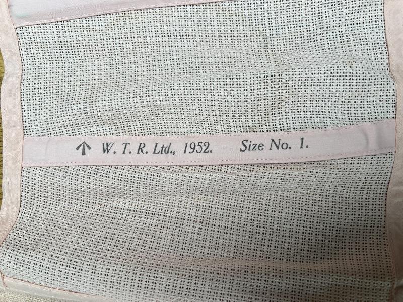 Women's Royal Army Corps Stockings Suspender Belt — image 3