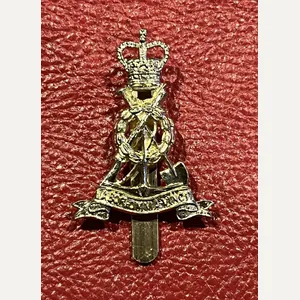 Royal Pioneer Cap Badge Old Patten