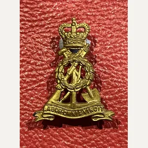 Royal Pioneer Corp QC Brass Collar Badge