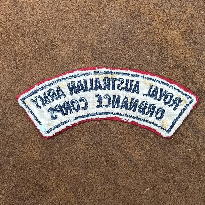 Royal Australian Army Ordnance Corps Shoulder Title — image 2