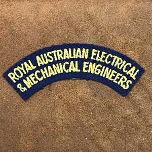 Royal Australian Electrical & Mechanical Engineers Shoulder Title