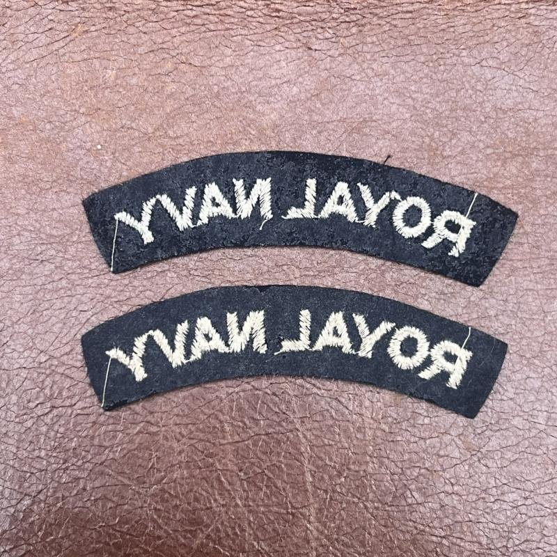 Royal Navy Shoulder Titles WW2 Pair Paste Backs — image 2
