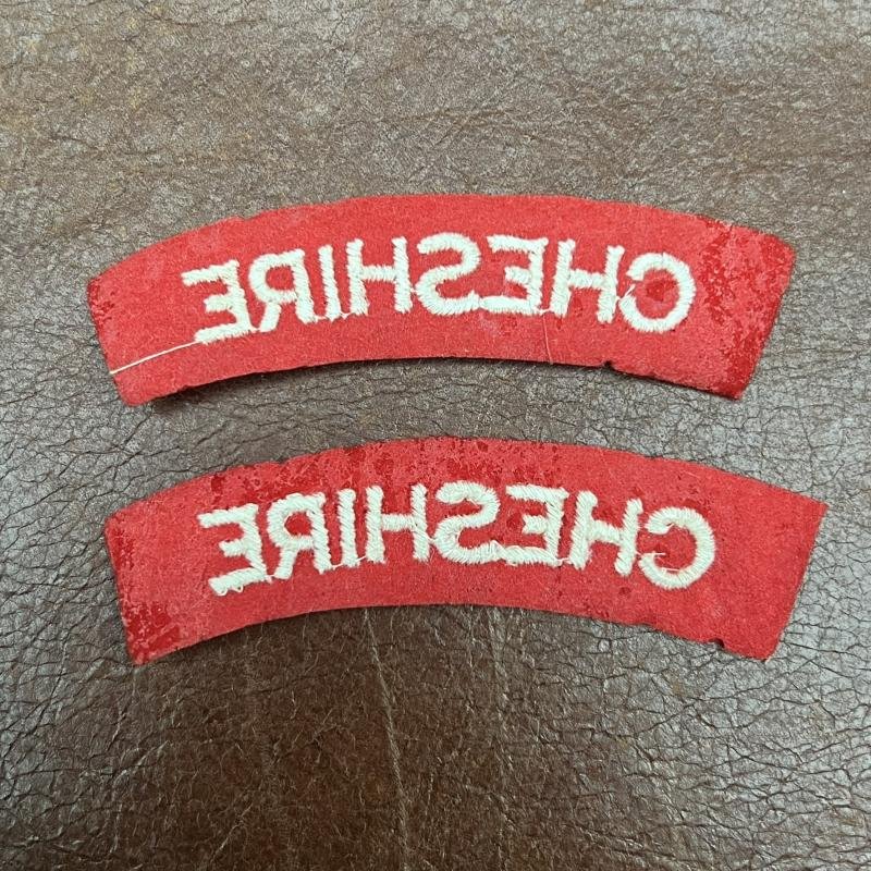 Cheshire Regiment Shoulder Titles WW2 Paste Backs — image 2