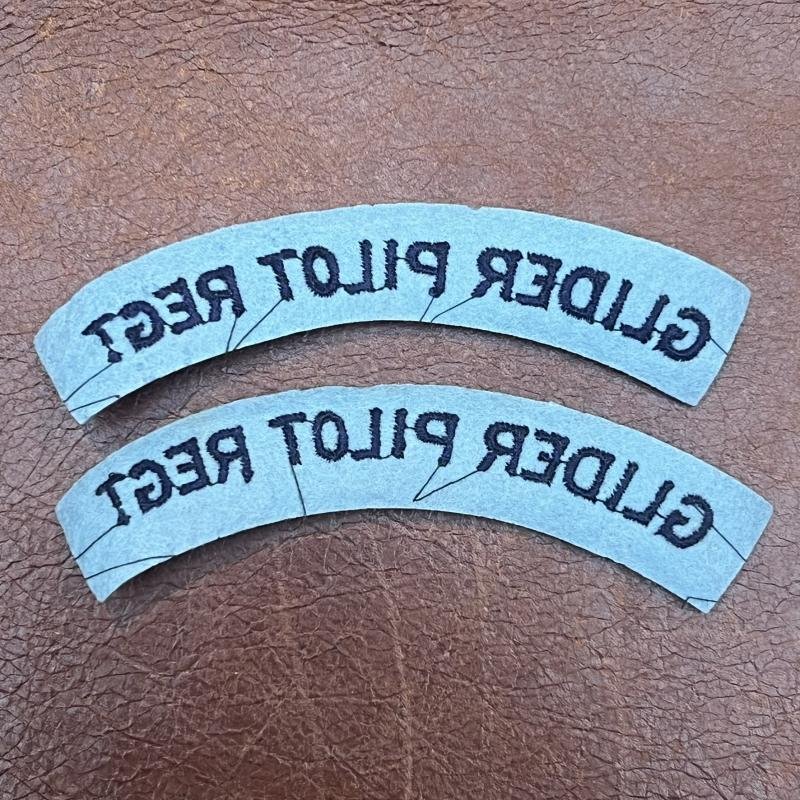 Glider Pilot Regiment Shoulder Titles Paste Backs WW2 — image 2
