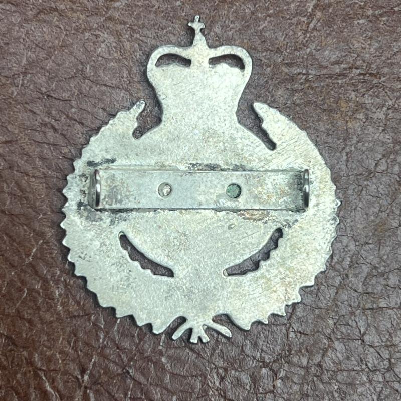 Royal New Zealand Military police Cap Badge — image 2