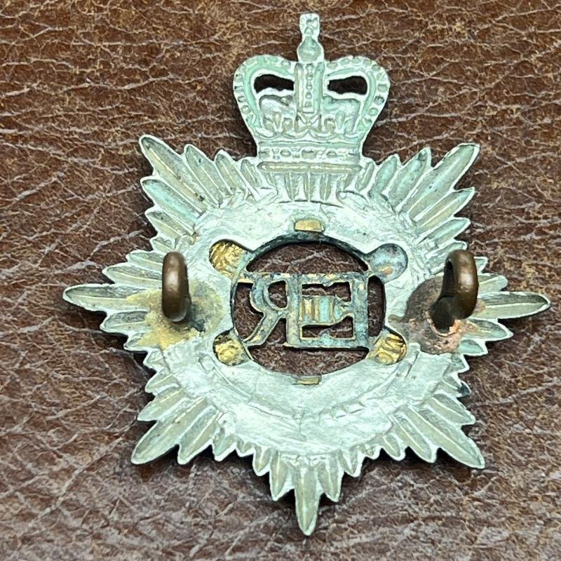 Royal New Zealand Army Service Corps QC Cap Badge — image 2