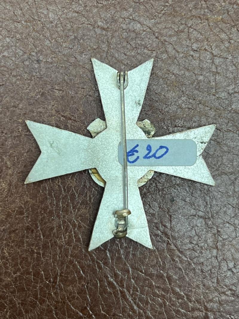 Austrian Pin Brooch Prinz Eugen ? — image 2