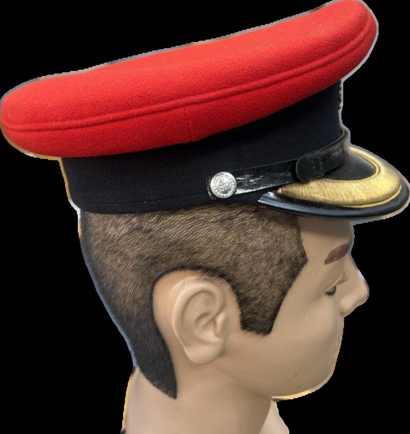 Royal Military police Field Officers Cap Silver Plated Cap Badge — image 2