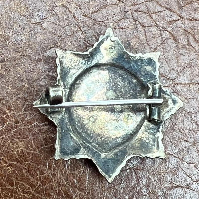 Coldstream guards Silver Sweetheart Brooch — image 2