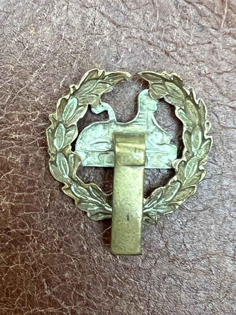 Gloucestershire Regiment Back Badge 1918-1935 — image 2