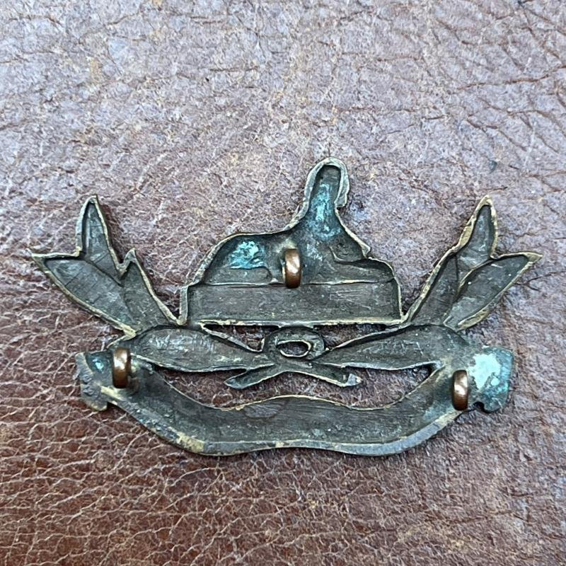 Gloucestershire Regiment TA OSD LF Collar Badge — image 2