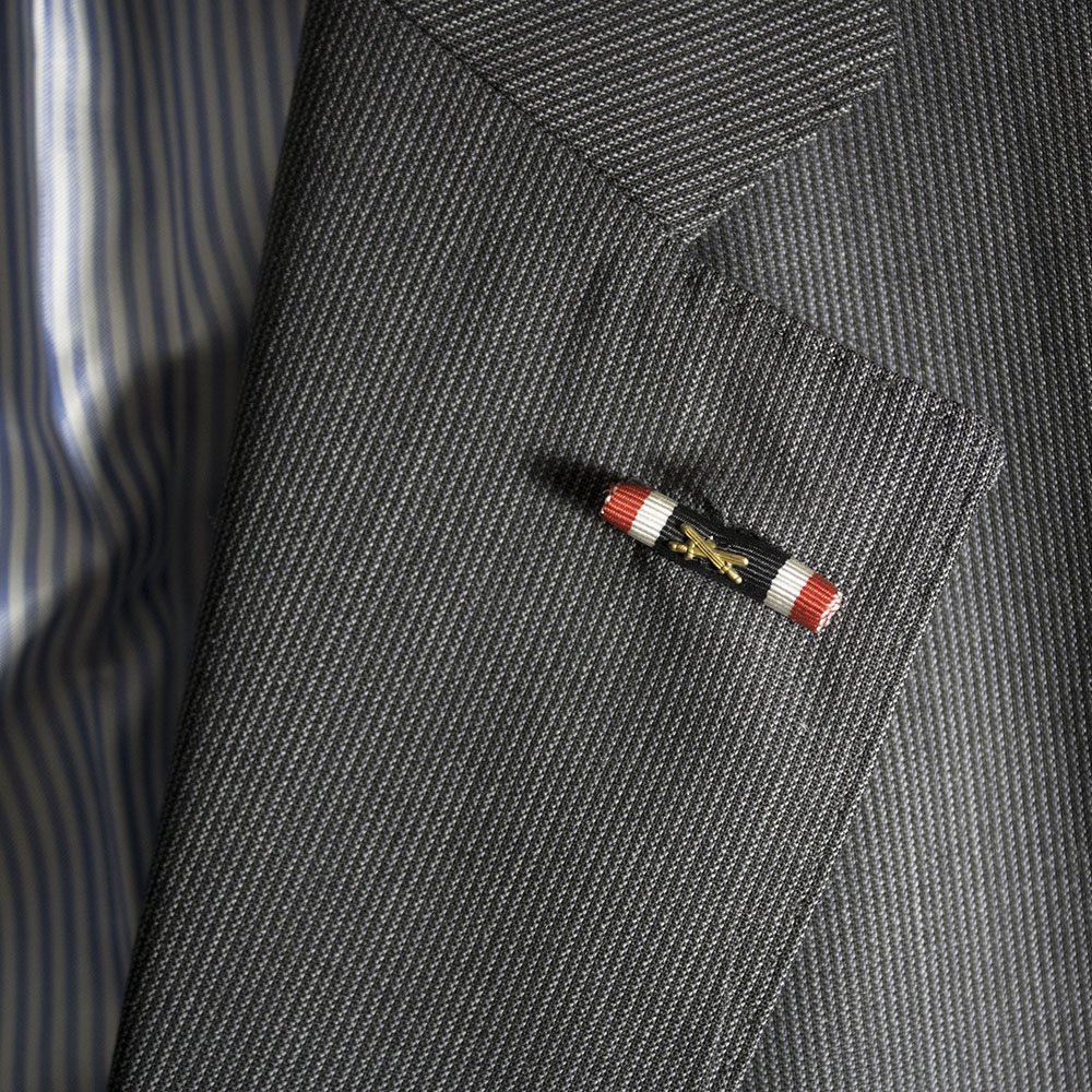 Button (roll) – War merit cross — image 4