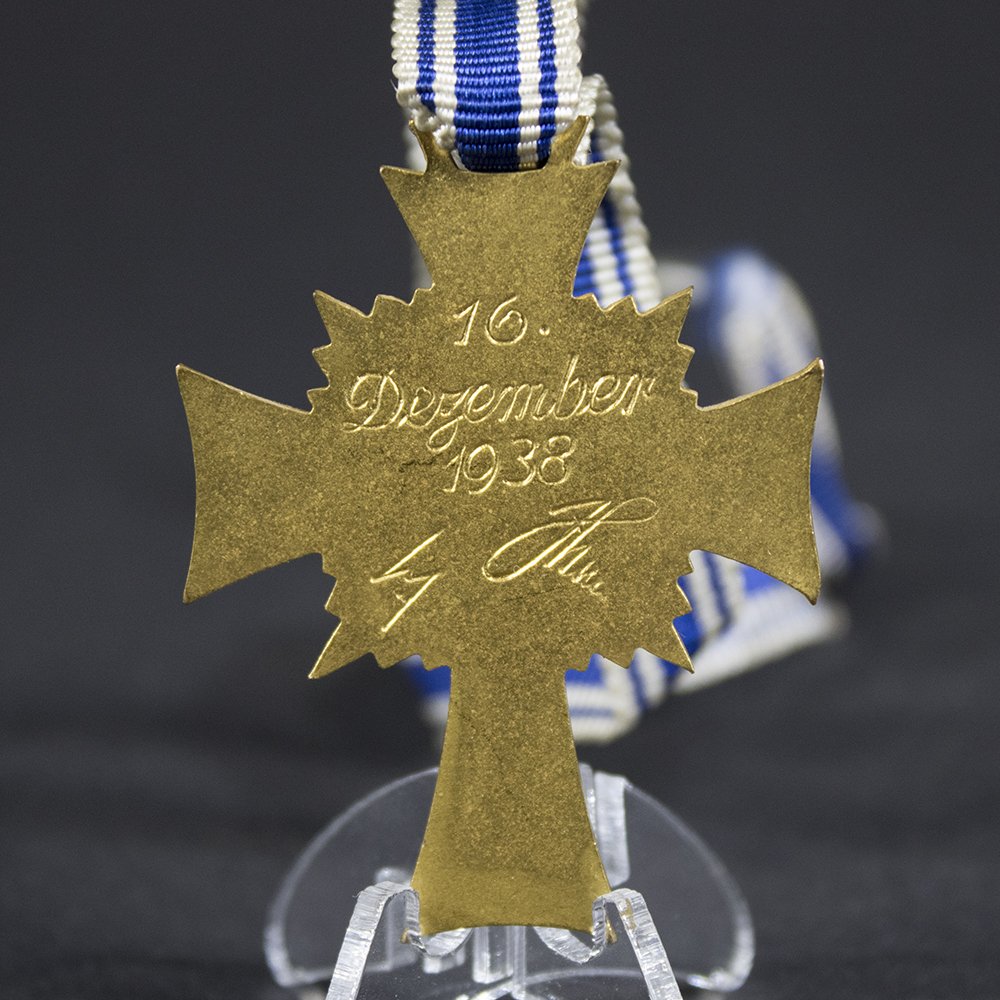 Golden mothers cross — image 3