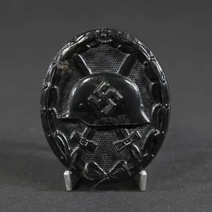 Black wound badge