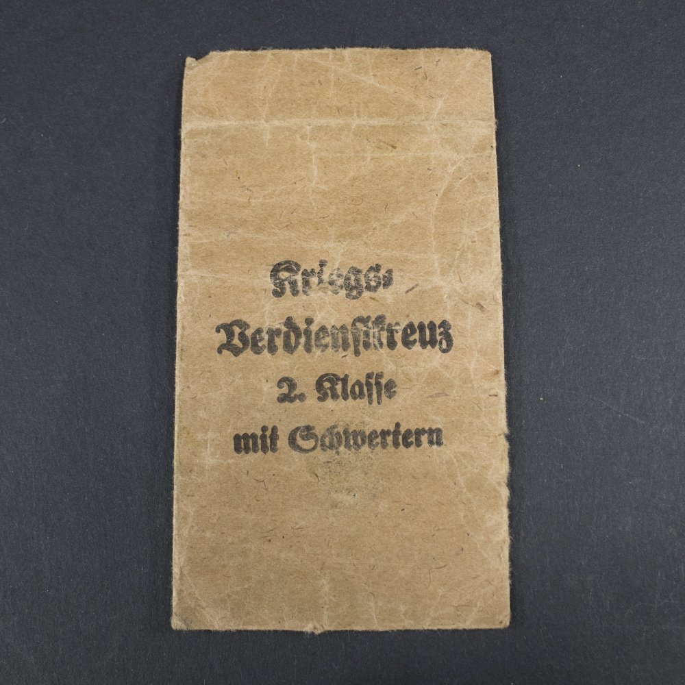 War merit cross with swords — image 4