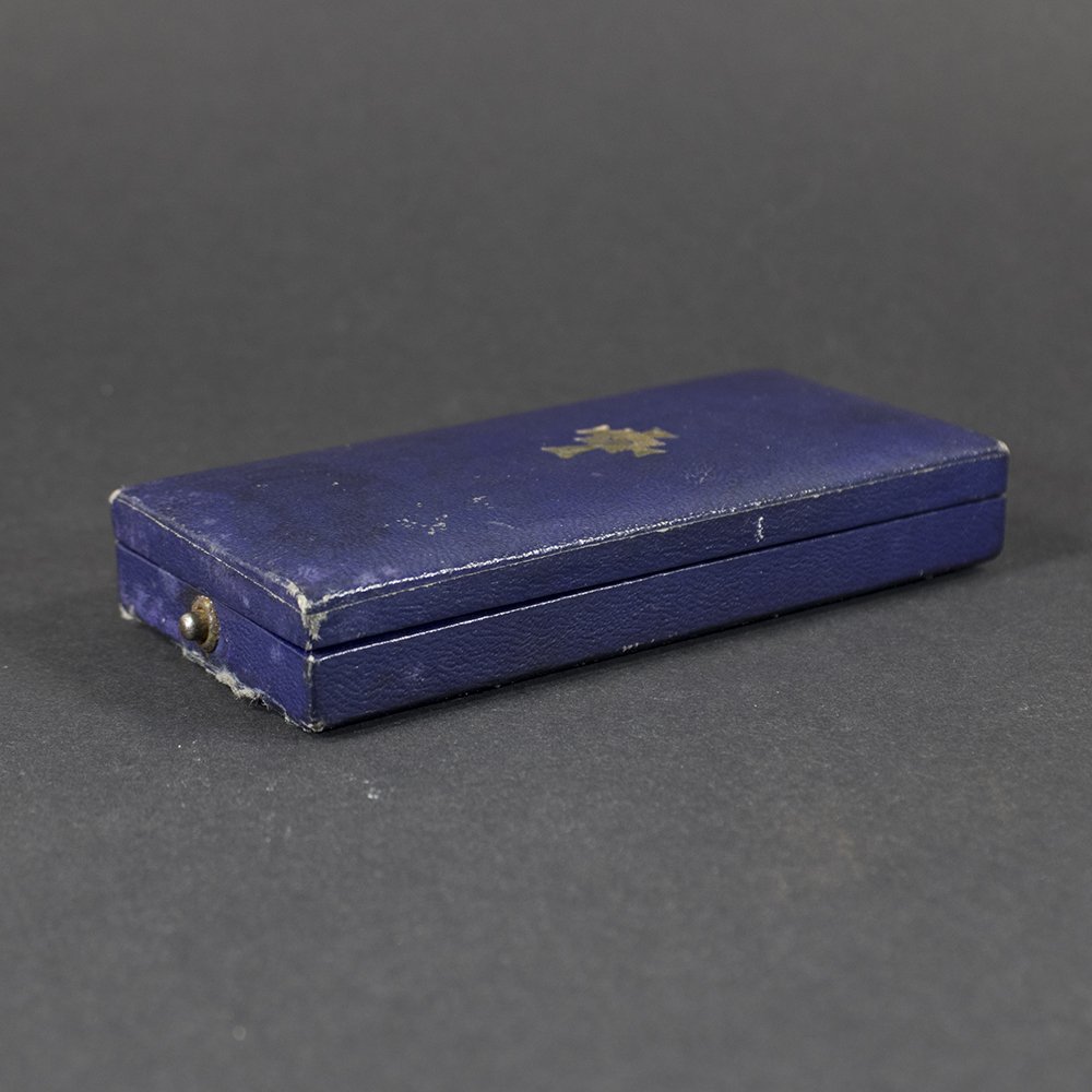 Cased Golden Mothers cross — image 6