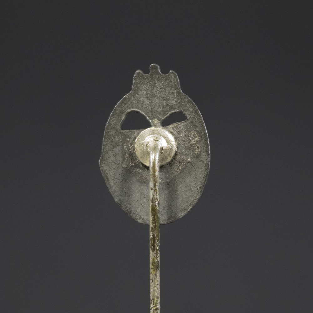 Panzer assault badge in silver stickpin — image 3