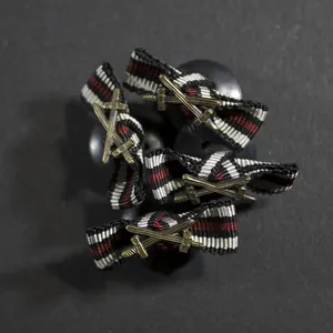 Button (bow) – Ehrenkreuz für Frontkämpfer