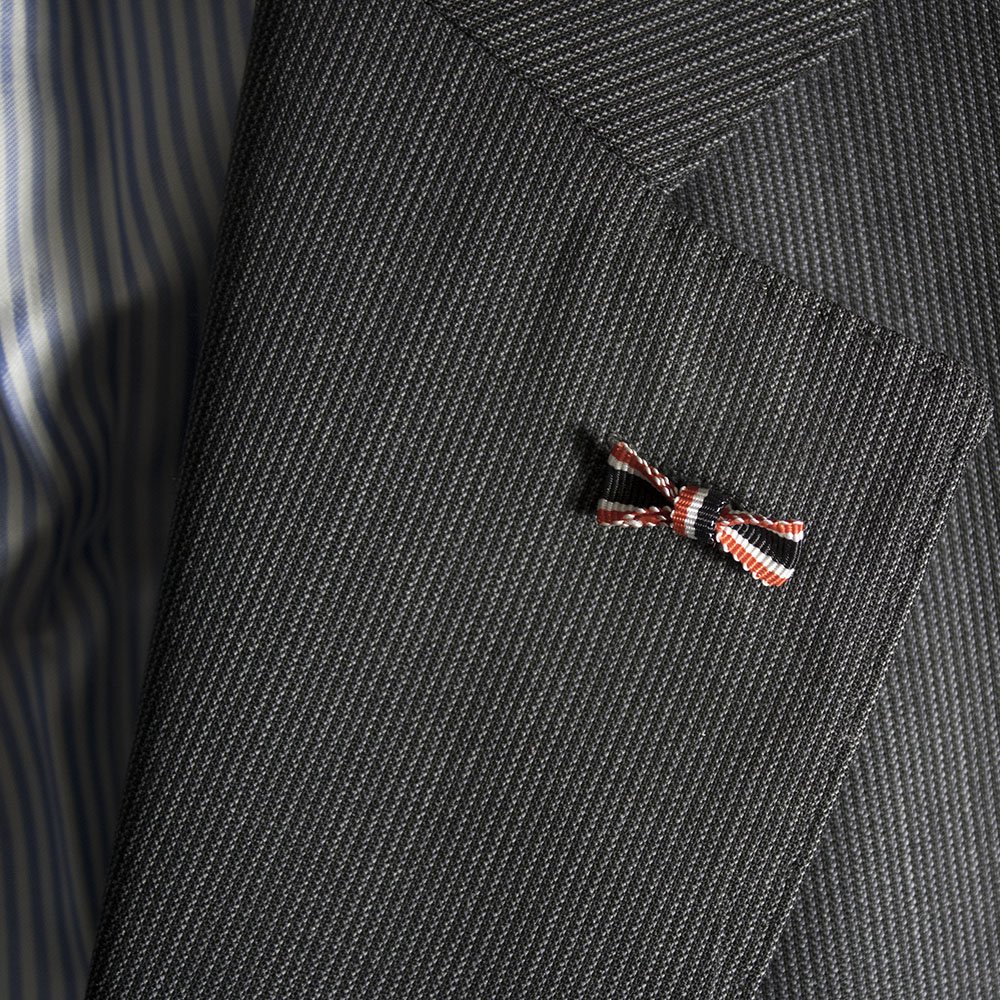 Button (bow) – War merit cross without swords — image 4