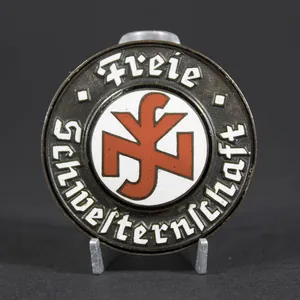 'Freie Schwesternschaft' badge