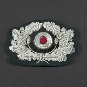 Officer's Visor Cap Wreath & Cockade