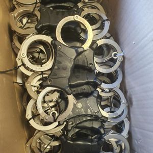 Original British Police Handcuffs with key Grade A