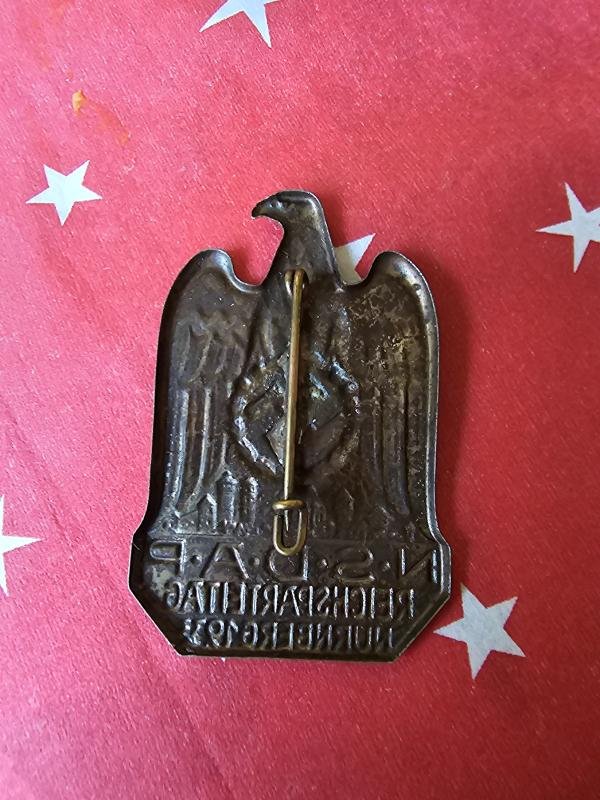 WW2 German Tinnie NSDAP 1933 — image 2