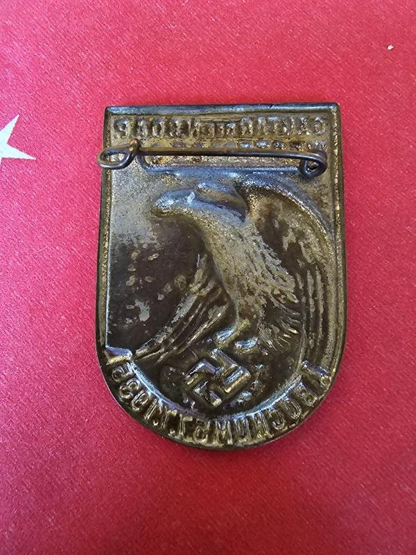 WW2 German Tinnie NSDAP WESTFALEN SUD 1935 — image 2