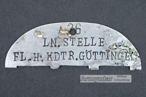 LW Half Dog-tag 'LN.STELLE FL.H.KDTR.GÖTTINGEN'