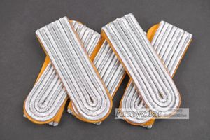 NVA Officer shoulder boards (WH/LW)
