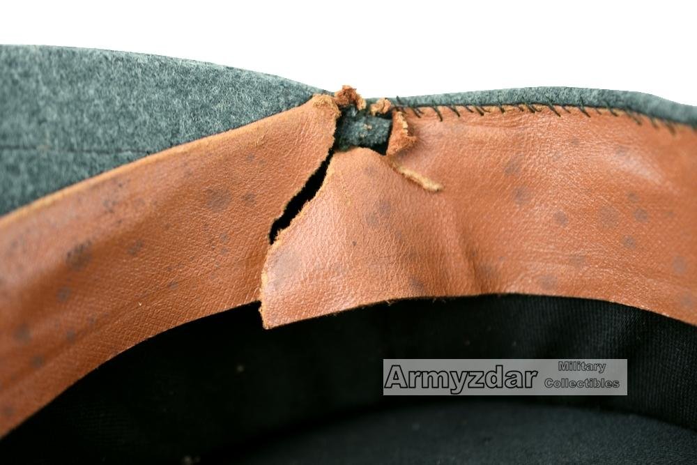 Czechoslovakian visor cap Národní Garda — image 10