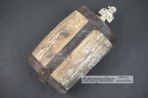 M1907 Italian wooden canteen