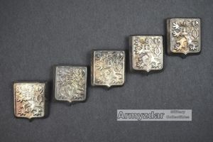 Czechoslovakian post war overseas cap badge 'silver'