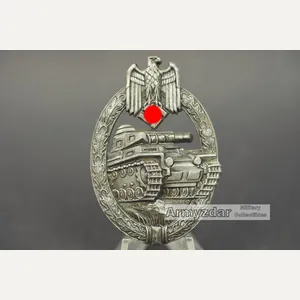 Panzerkampfabzeichen in bronze 'E. Ferdinand Wiedmann'