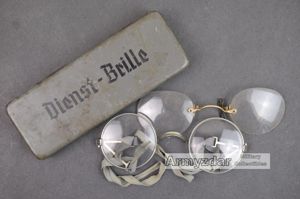 Dienst-Brille