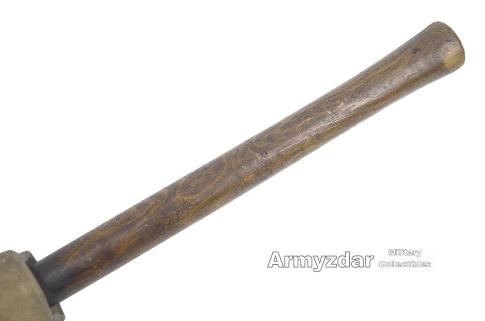 WW2 Italian shovel with carrier — image 6