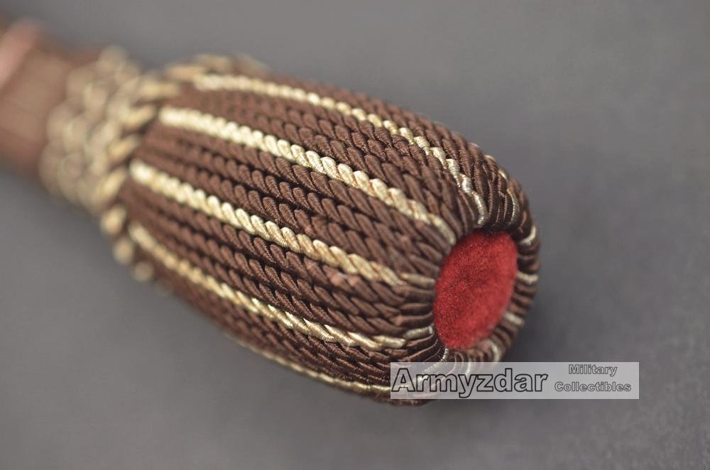 Czechoslovakian bayonet knot for longer service member — image 3