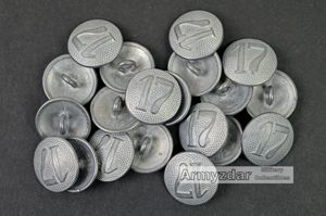 Repro German Shoulder Straps Button nr. 17 '19mm'