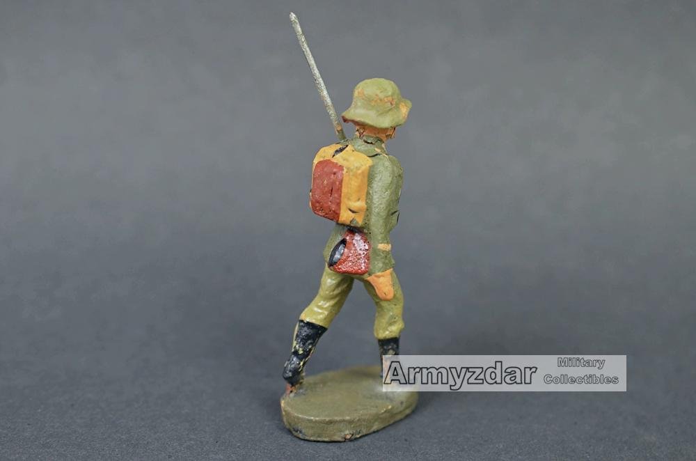 Elastolin March Soldier — image 2