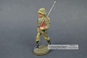 Elastolin March Soldier