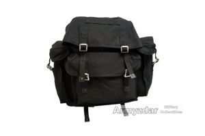 BW Rucksack with straps – black