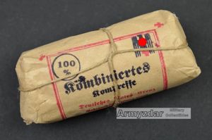 Repro German DRK dressing 'Kombiniertes Kompresse'