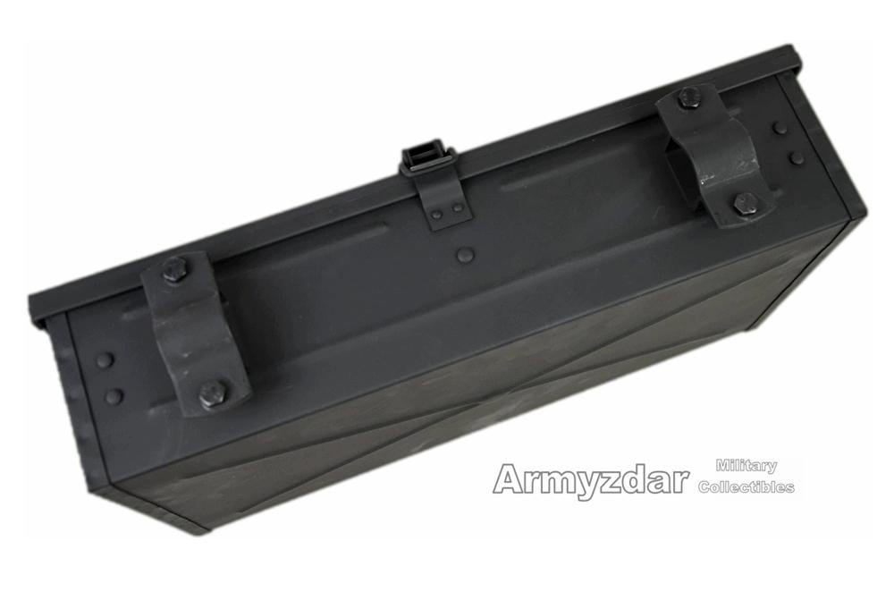 Repro German bicycle box — image 3