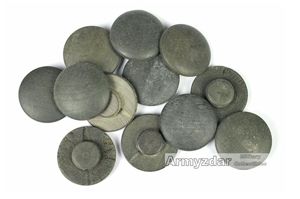 Italian wooden button „24mm'