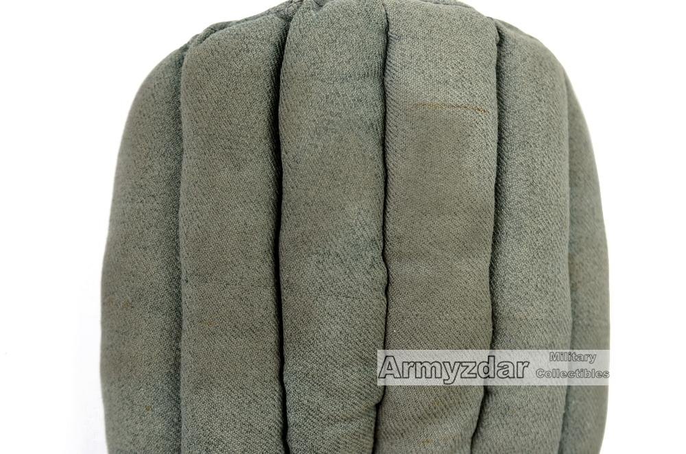 Fallschirmjäger green knee pads — image 5
