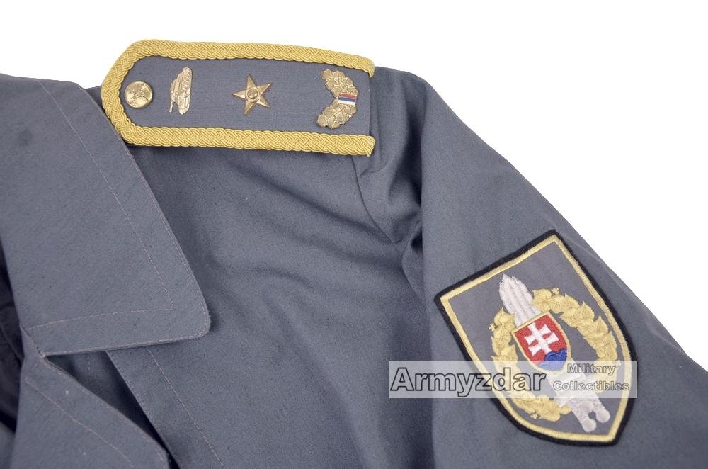 Slovakian general coat — image 3